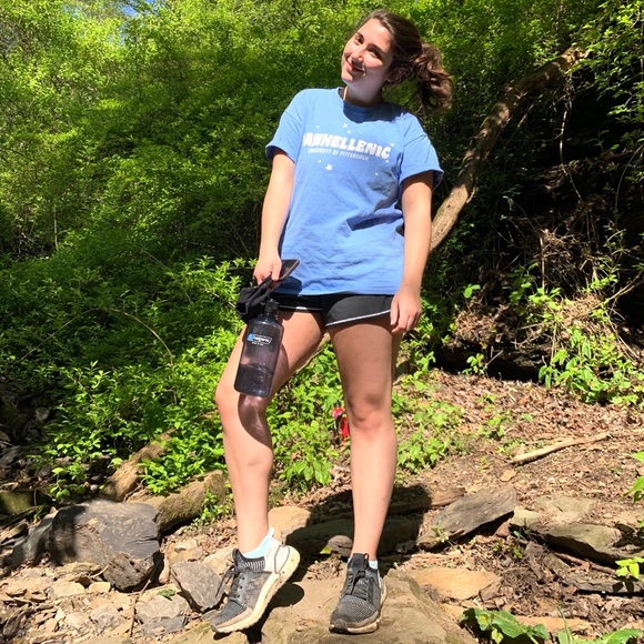 Meet your Posher, Rachael - Picture 1 of 1